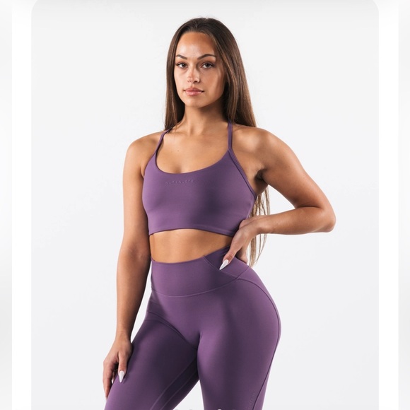 Alphalete AURA STRAPPY LONGLINE BRA. Size small. Aster purple. - Picture 2 of 7